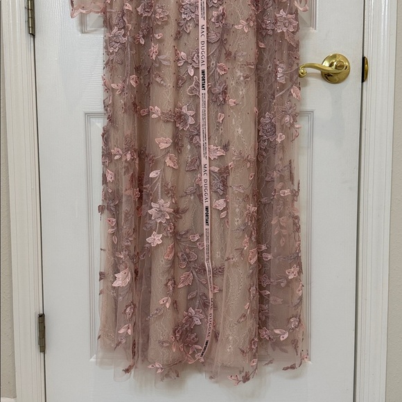 NWT Mac Duggal 70224 Pink Floral Applique Long Sleeve Illusion Gown Size 10 - Picture 5 of 10